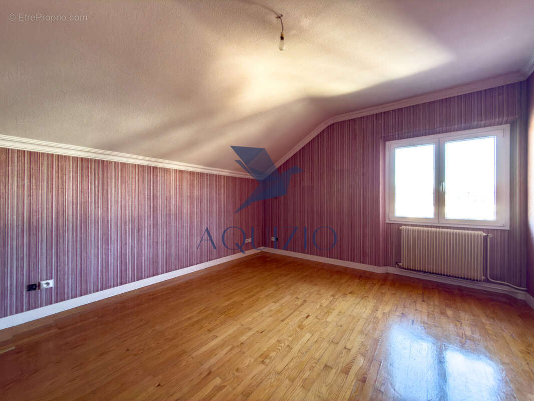 Appartement à ANNECY-LE-VIEUX