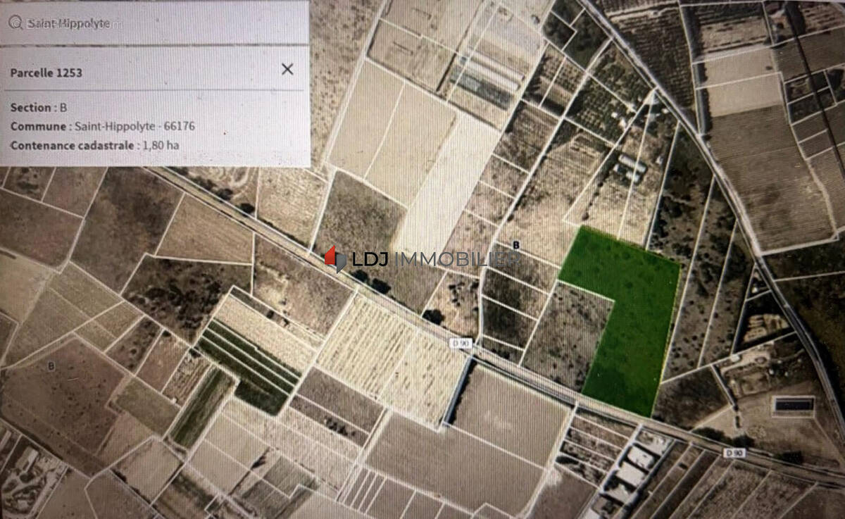 Terrain à SAINT-HIPPOLYTE