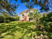 Maison à ARTIGAT