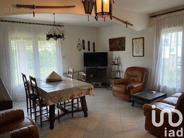 Photo 5 - Maison à TRETS