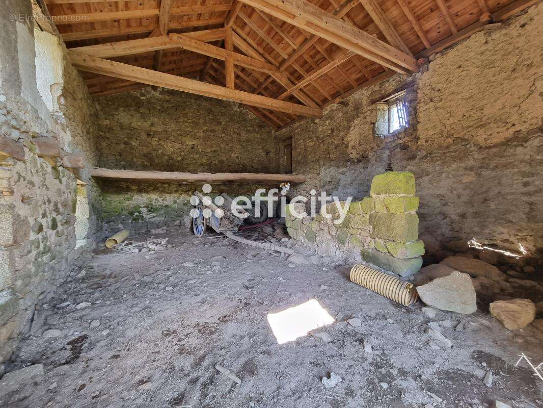 Maison 60 m² à Paulhac-En-Margeride  - photo 8