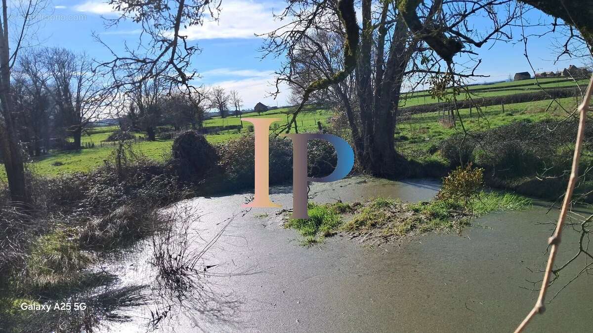 Maison à LA CLAYETTE