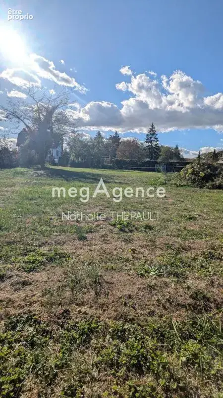 SAINT-MARTIN-LA-GARENNE, Terrain constructible de 1004m² - photo 2
