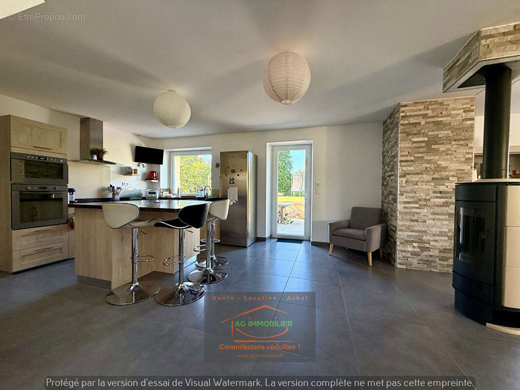 Maison à LA MEZIERE