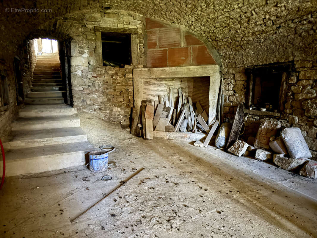 Maison à VEZELAY