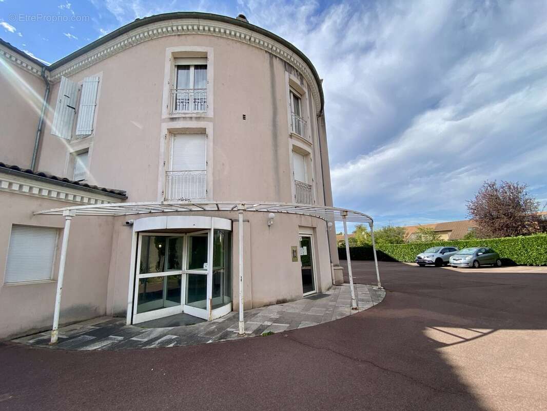 Appartement à BOURG-DE-PEAGE