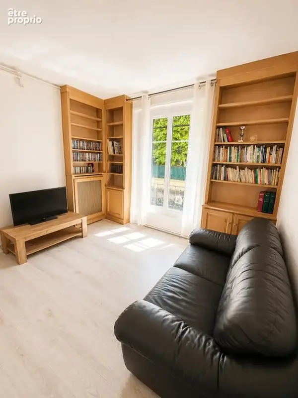 Appartement 3 pièces 54 m² à vendre à Montmorency (95160) - photo 2