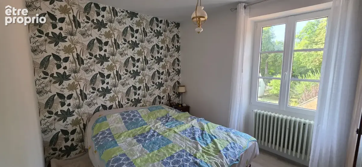 Clamecy, proche centre ville, MAISON avec JARDIN et GARAGE - photo 9