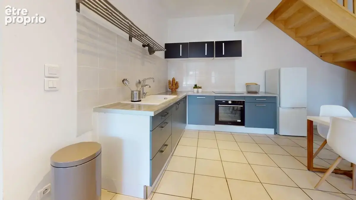 Appartement sur cour avec extérieur au centre de Villefranche-sur-saône - photo 5