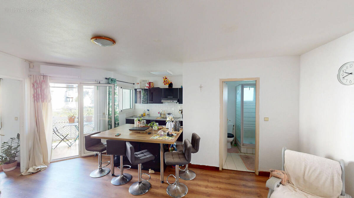 Appartement à SAINT-DENIS