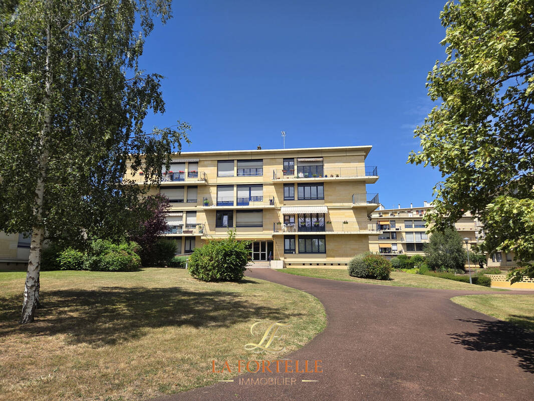 Appartement à MANTES-LA-JOLIE
