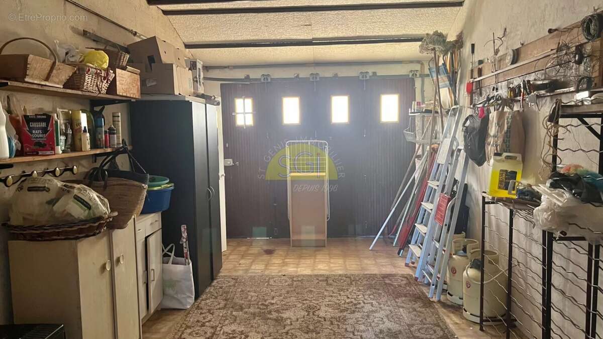 Maison à SAINT-GENIS-DES-FONTAINES