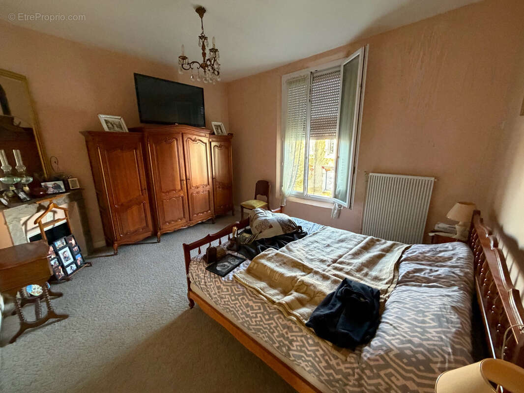 Maison à CHATELLERAULT