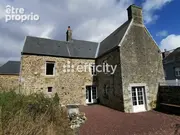 Maison à TESSY-SUR-VIRE