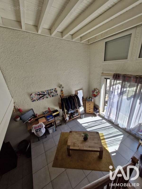 Maison 113 m² à Chalaines  - photo 6