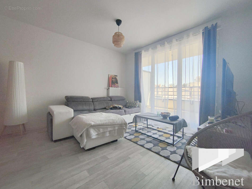 Appartement 41 m² à Ormes  - photo 2