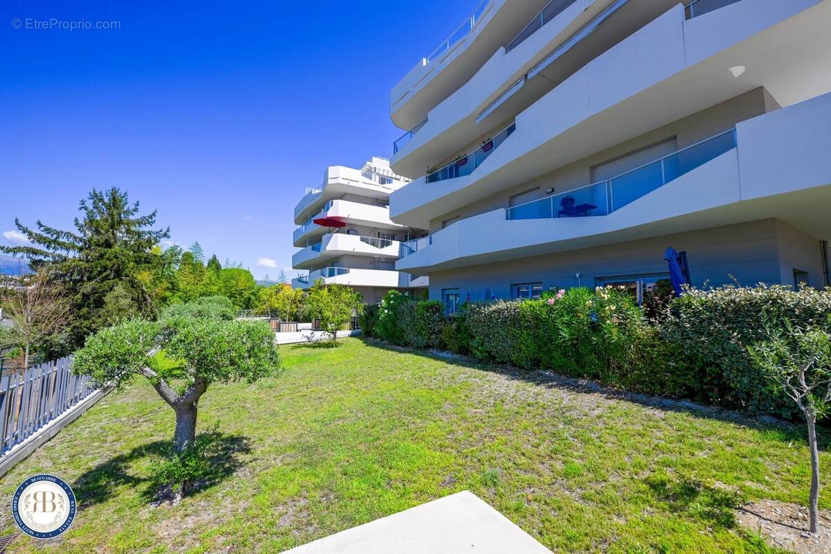 Appartement à CAGNES-SUR-MER