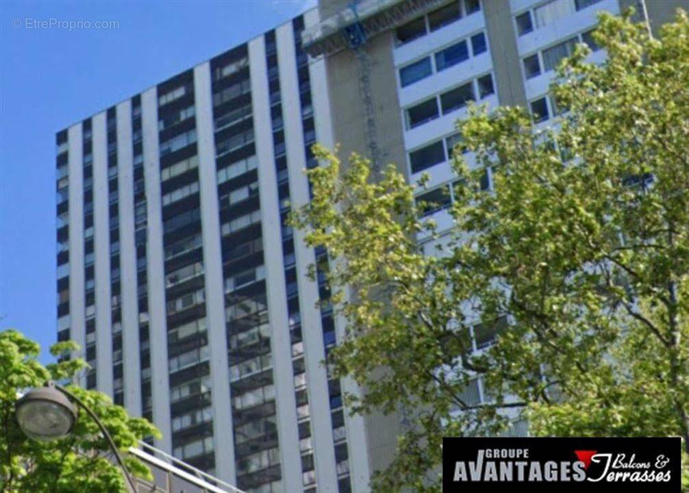 Appartement à PARIS-15E