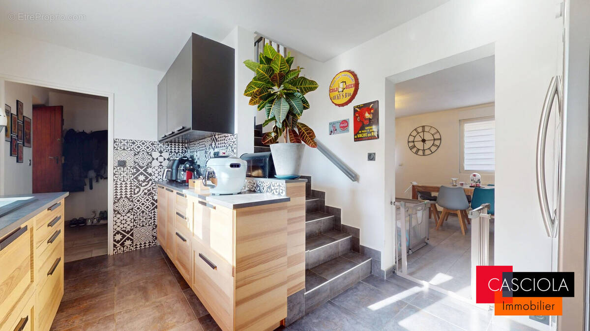 Appartement à MARLY