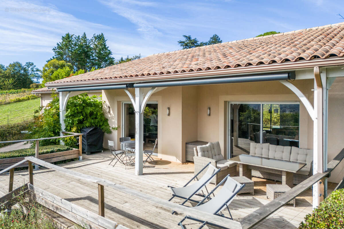 Maison de campagne avec piscine et annexe - photo 3