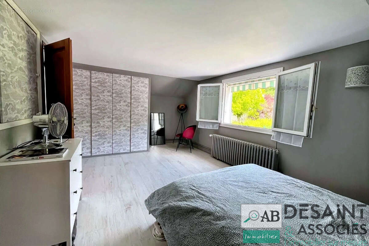 Maison à vendre sur Condé Sainte Libiaire, hors zone inondable, avec terrain de 1585 m2 - photo 7