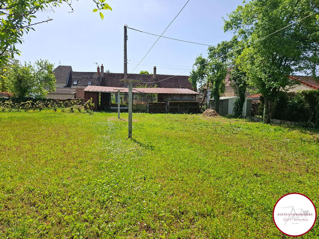 Maison à ARPHEUILLES