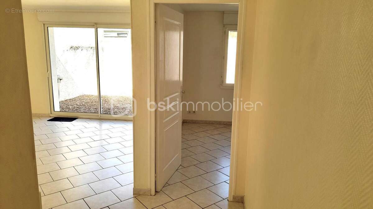 Maison centre bourg - photo 3