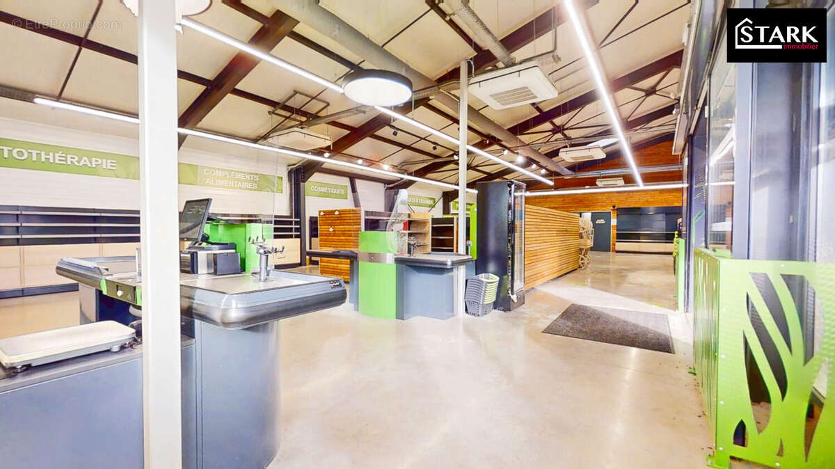 Commerce à FRAHIER-ET-CHATEBIER