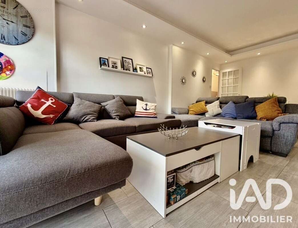 Appartement 79 m² à Brunoy  - photo 2