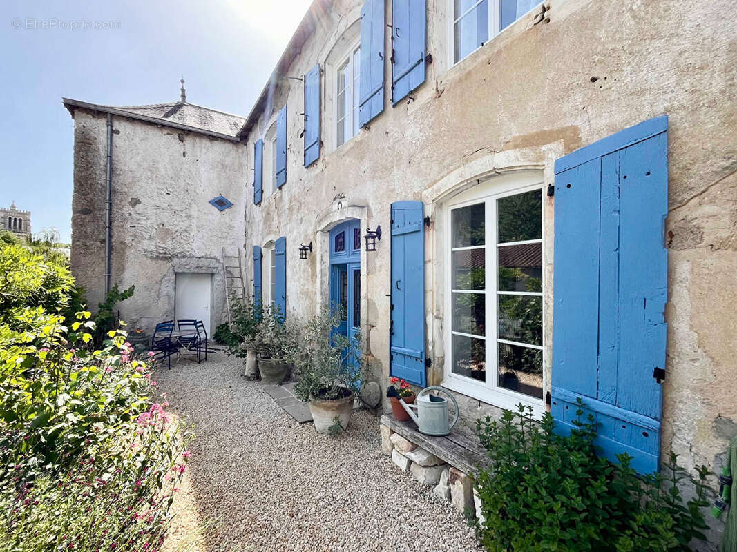 Maison à L'ISLE-JOURDAIN