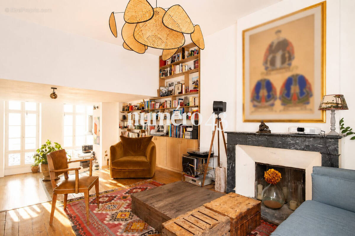Appartement à BORDEAUX