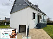 Maison à CHATEAUNEUF-DU-FAOU