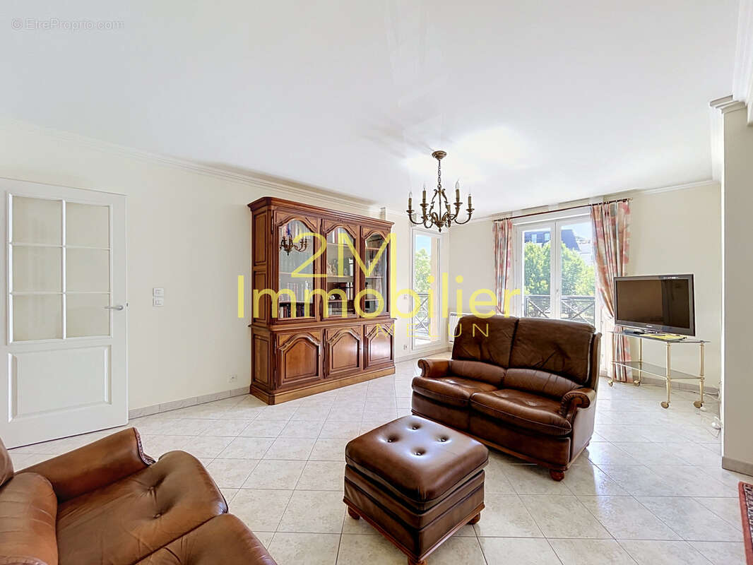 Appartement à DAMMARIE-LES-LYS
