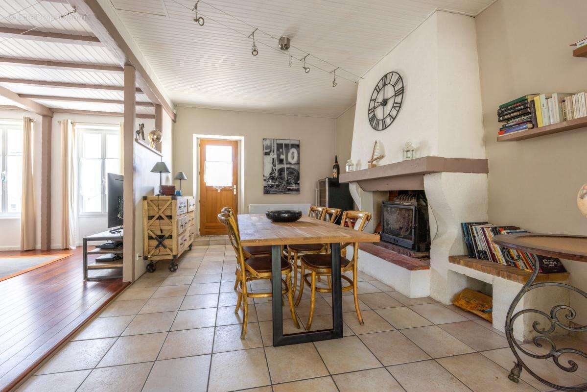 Maison de plain pied de 137m² - photo 5