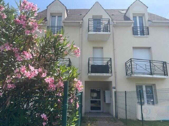 Appartement à PONTAULT-COMBAULT