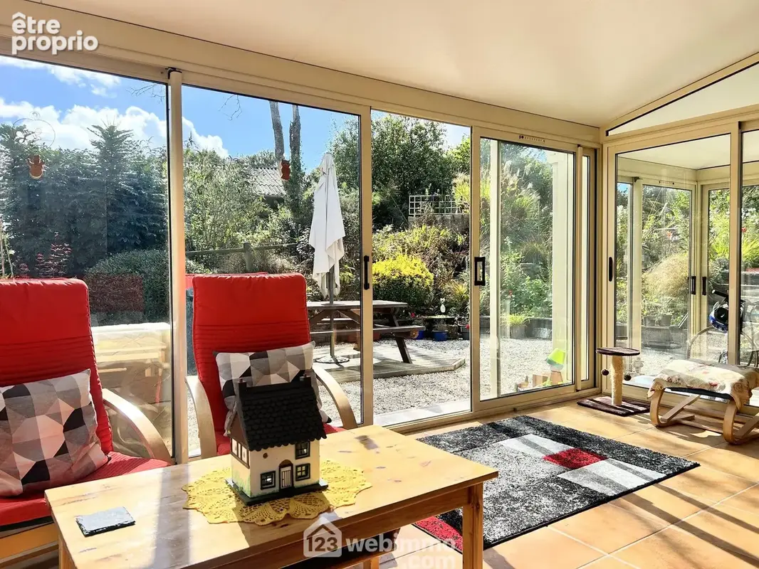 Maison 8 pièces 158 m² à vendre à Plounevez-Moedec (22810) - photo 42
