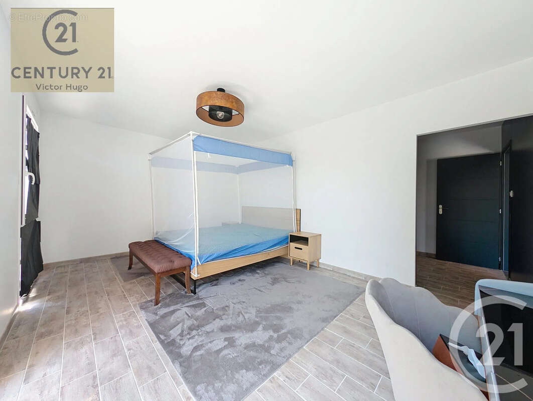 Maison 243 m² à Limoges  - photo 7