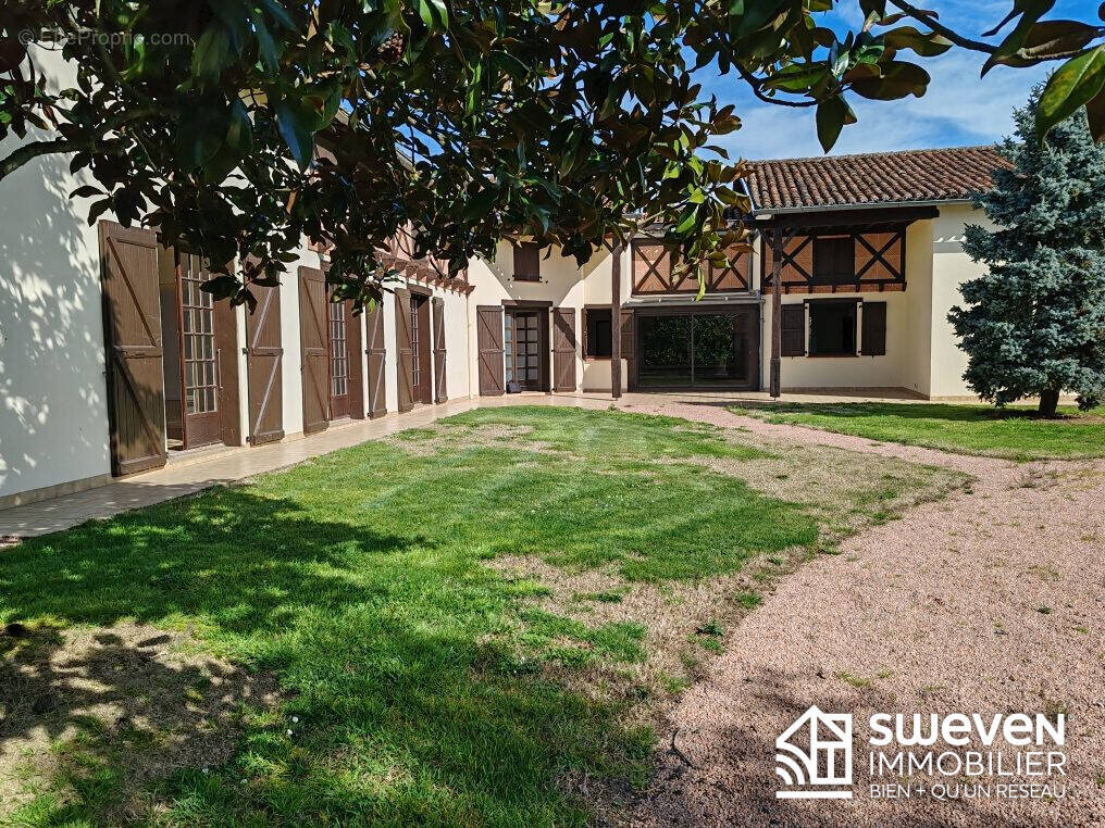 façade sud - Maison à BOULOGNE-SUR-GESSE