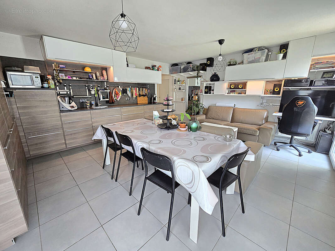 Appartement à MEYTHET