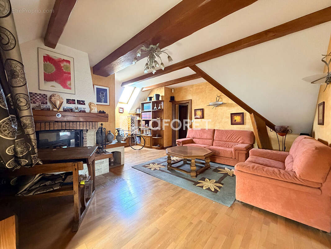Maison à THIEBLEMONT-FAREMONT
