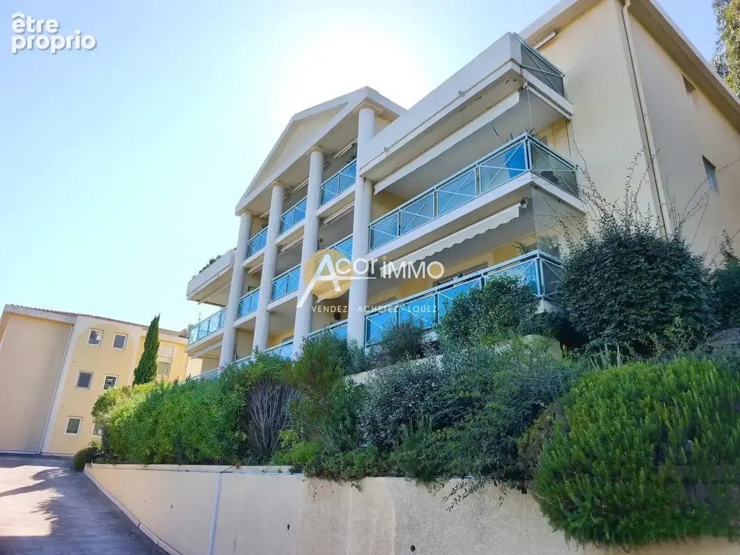 Tamaris - t3 + terasse + cave +  place de parking + garage - vue mer! - photo 3