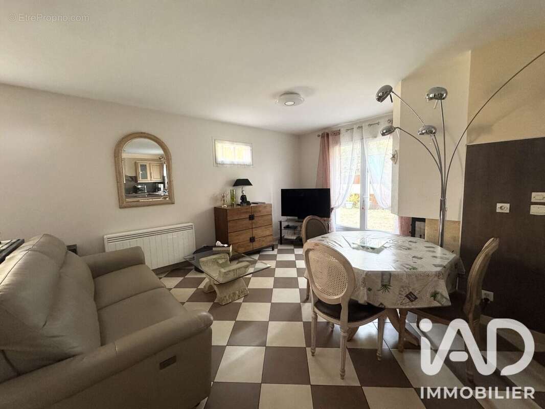 Photo 2 - Maison à DRANCY