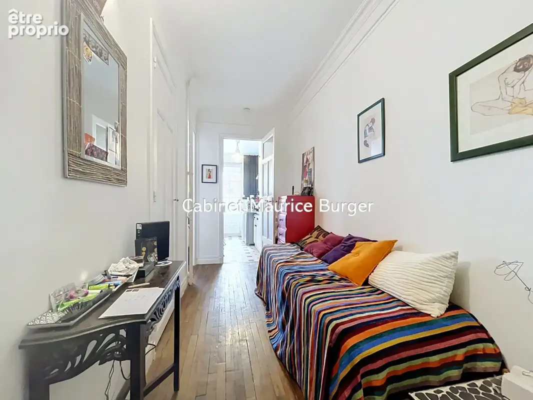 Studio lumineux de 34,82 m2   Ascenseur   Gardienne   Immeuble années 30 - photo 9
