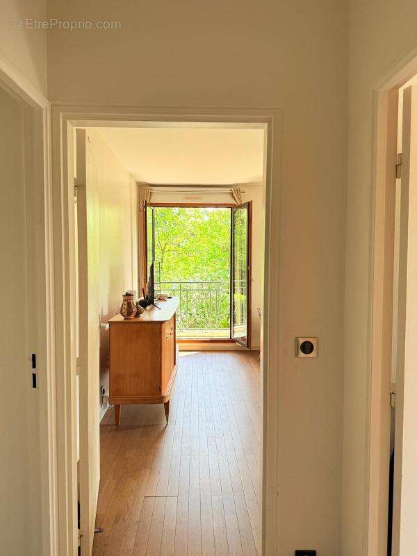 Appartement à LE RAINCY