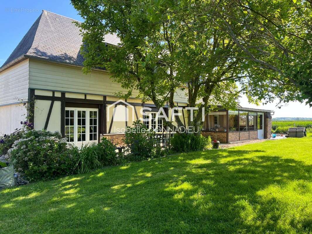 Maison 180 m² à Saint-Pierre-Du-Bosguerard  - photo 3