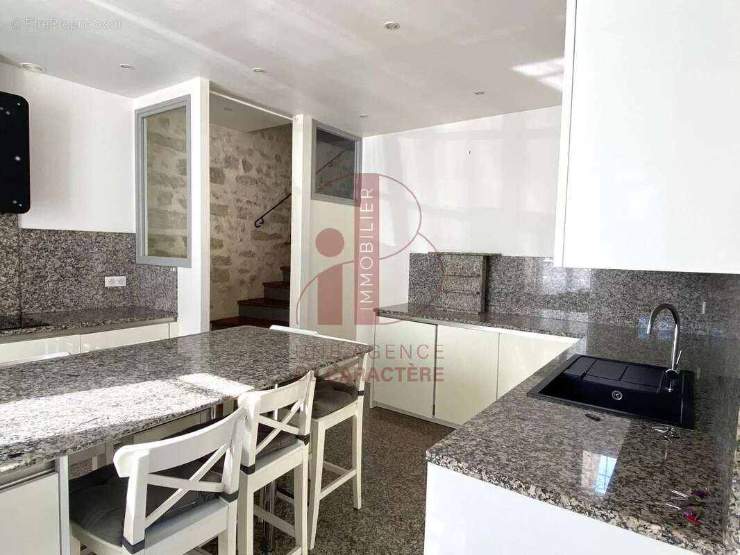 Appartement à FONTAINEBLEAU