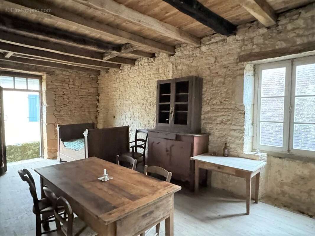 Maison à LES ARQUES