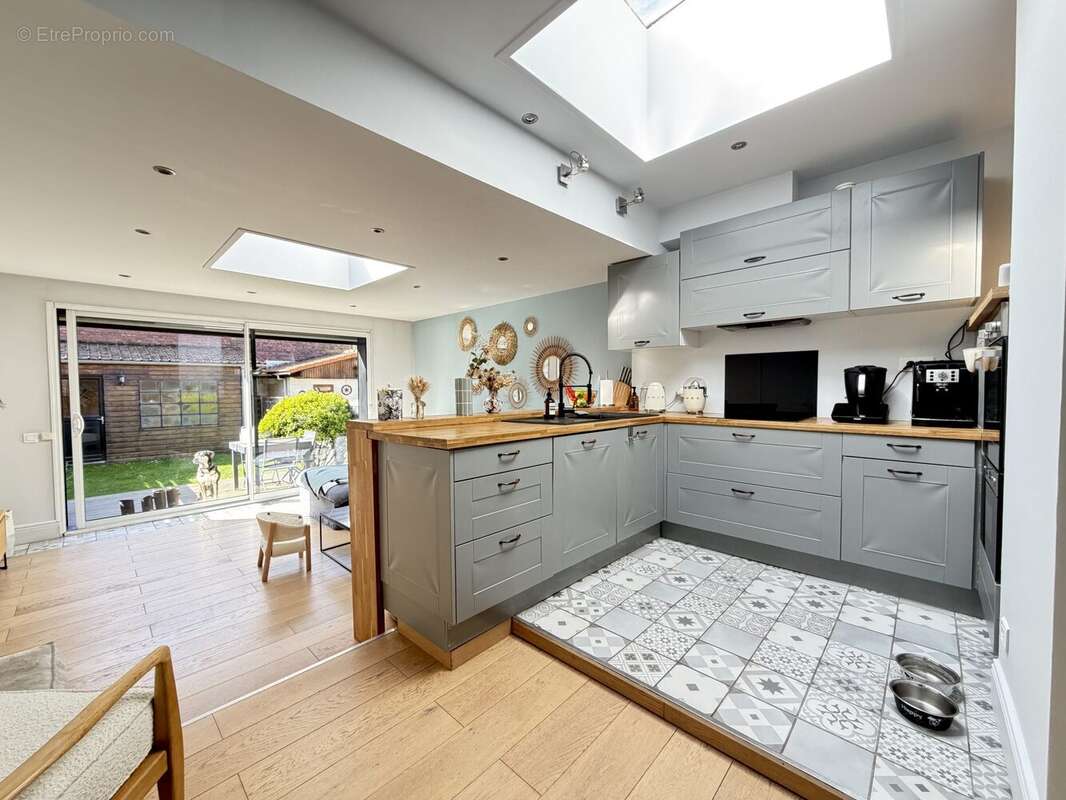 Maison à LA MADELEINE