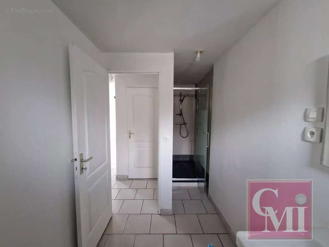 Appartement à BREUILLET