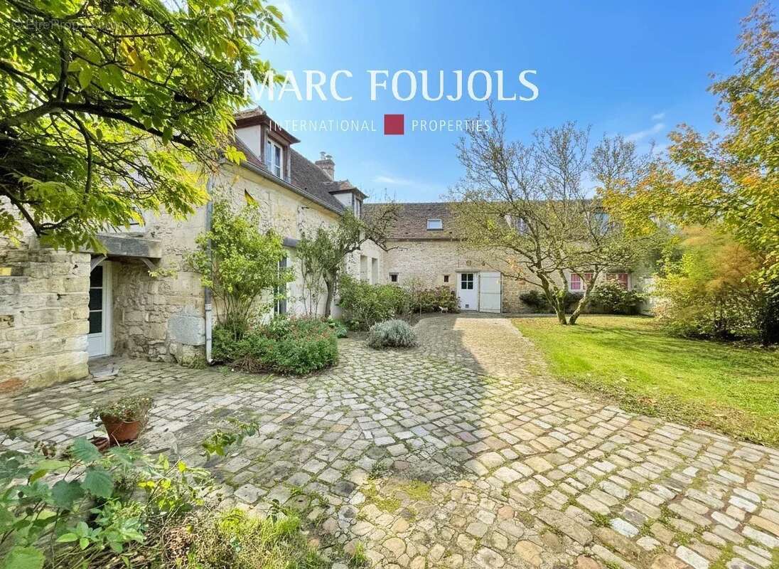 Maison à SENLIS